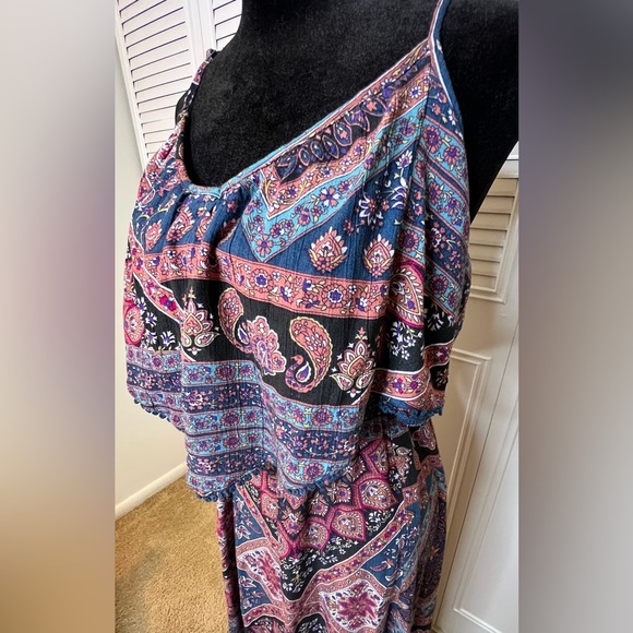 American Eagle boho spaghetti strap flowy maxi dress. Multi color. Small. EUC - Picture 2 of 8